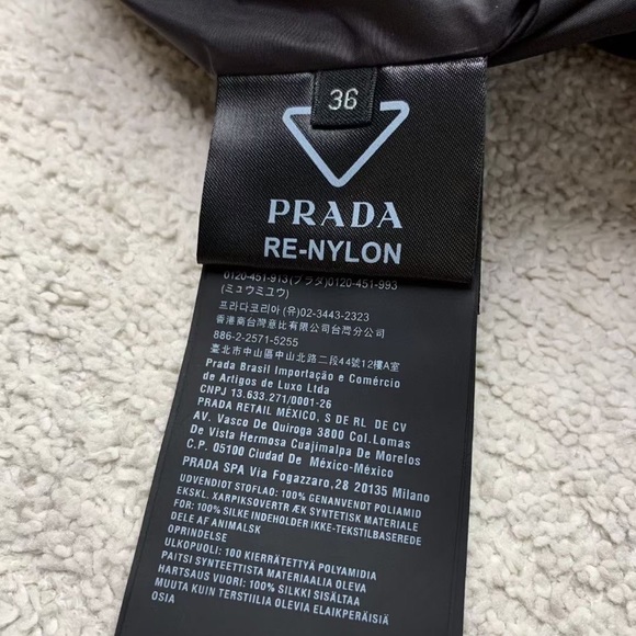 Prada military renylon triangle pouch jacket - Picture 9 of 15